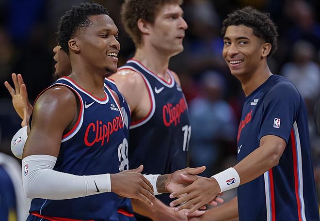 快船力克雄鹿豪取5连胜 马瑟林28+6引关注